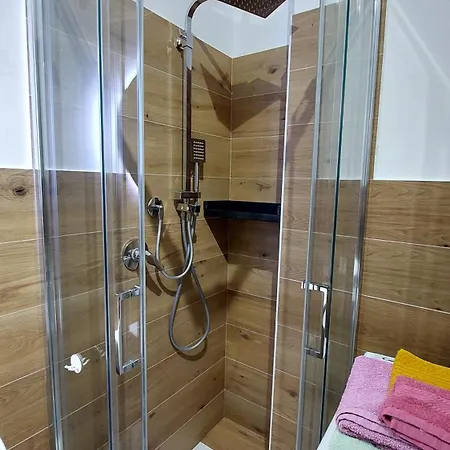 Rosa Apartment